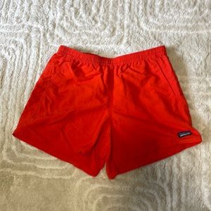 Women’s size small Patagonia baggies